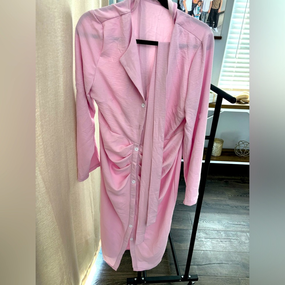 Pink Medium-long dress with a belt. Never worn